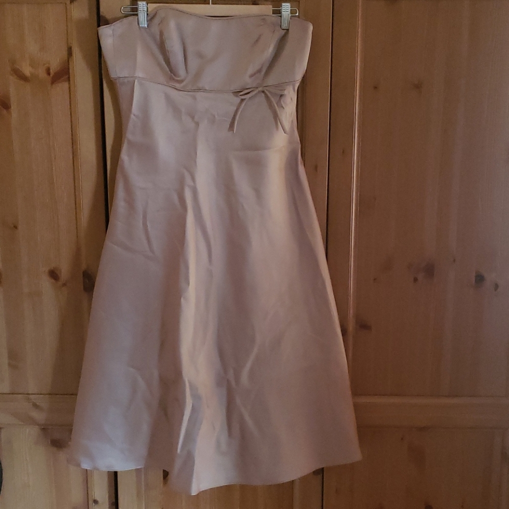 Strapless dress